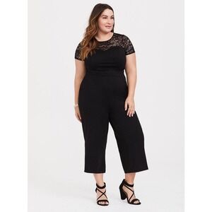 NWT Torrid Luxe Ponte Black Culotte Lace Jumpsuit Size 2 2X 18/20